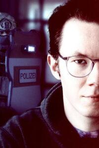 SUDO · Vom Schüler zum Darknet-Boss